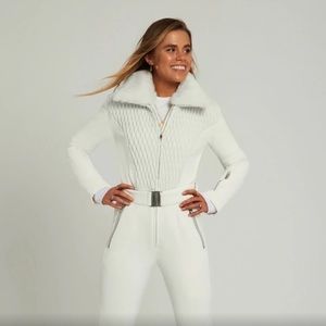 My Sunday ski suit with slight pilling